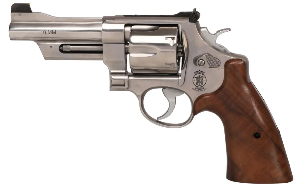 Smith & Wesson 610