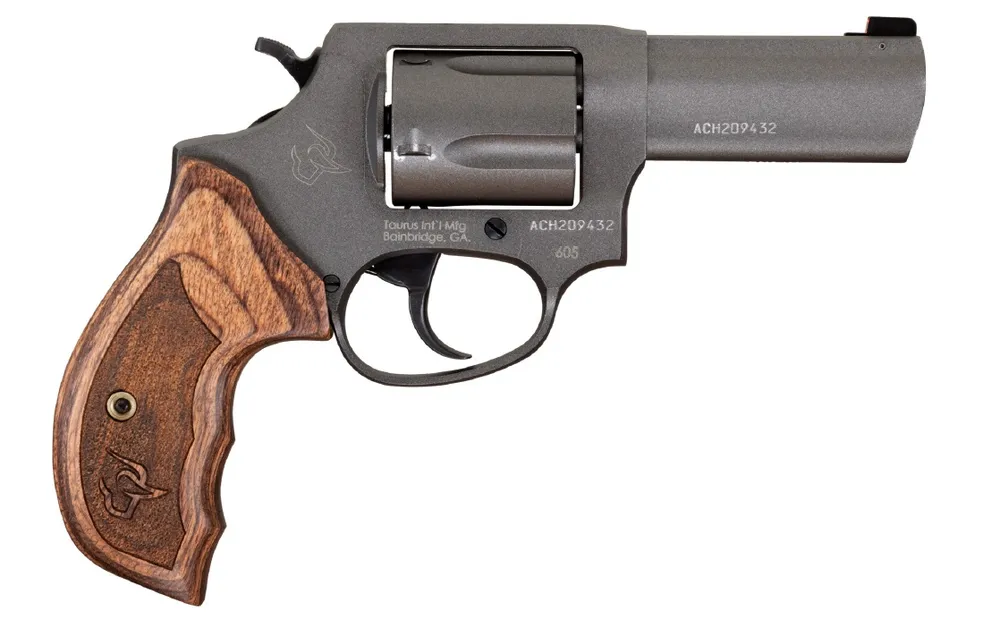 Taurus M605 Defender