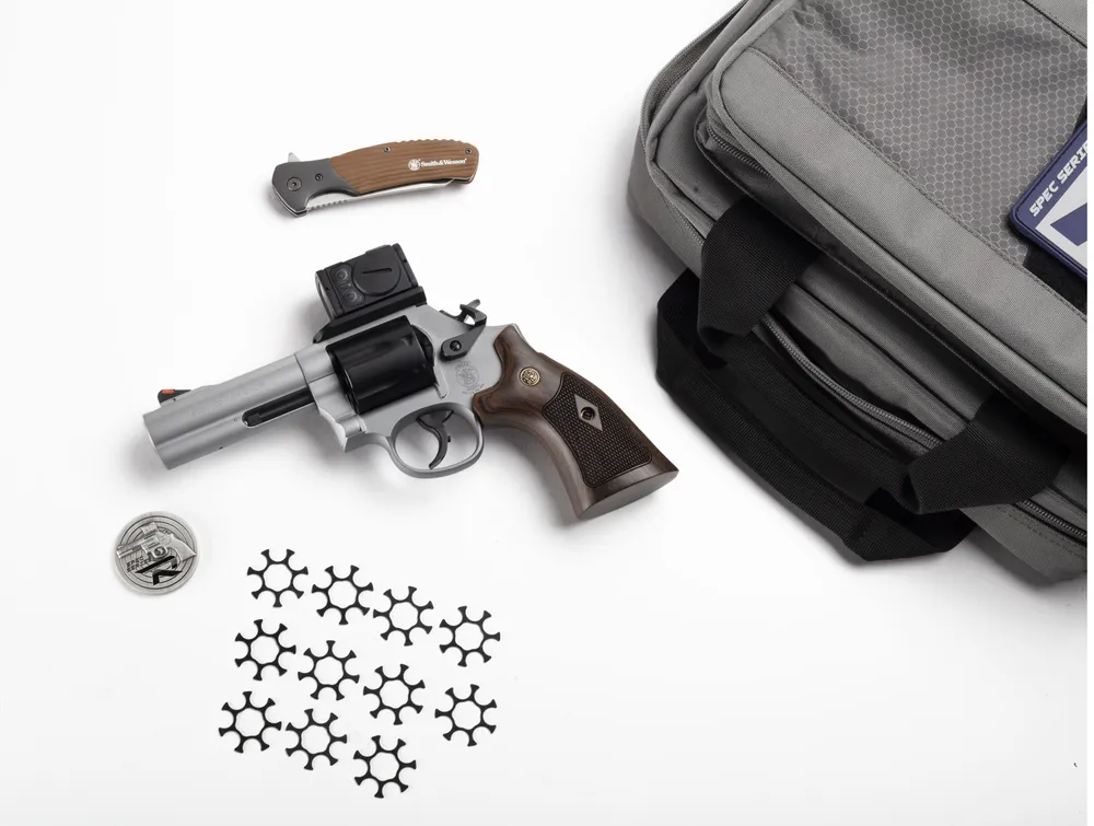 Smith & Wesson 686 Plus